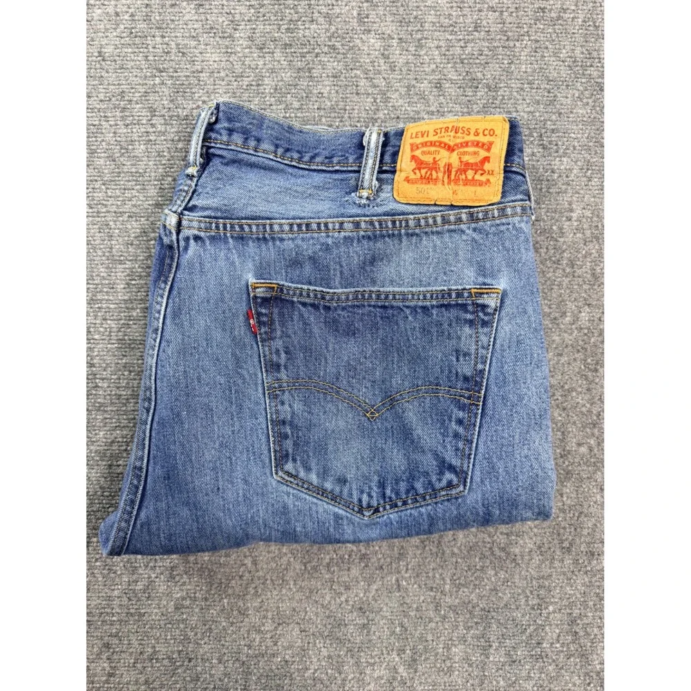 Levi's 501 Original Fit Mens Jeans Medium Wash Button Fly Denim 40x32